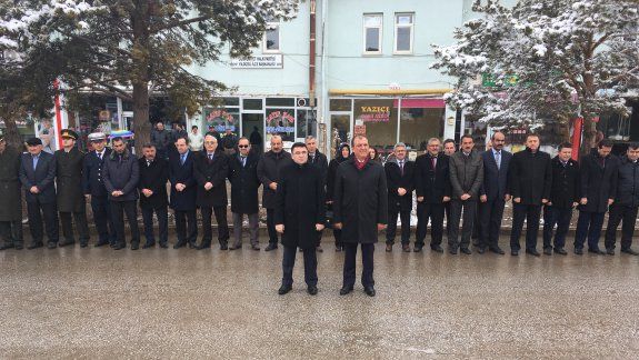18 Mart Şehitleri Anma Günü ve Çanakkale Deniz Zaferi Çelenk Sunma Töreni